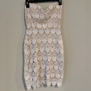Charlotte Russe Strapless Lace Crochet Bodycon Mini Dress Size XS